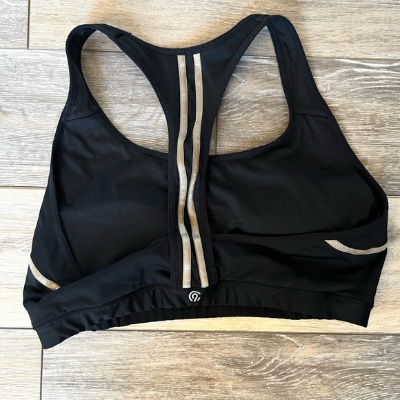 Champion Sports Bra - Picture 3 of 3